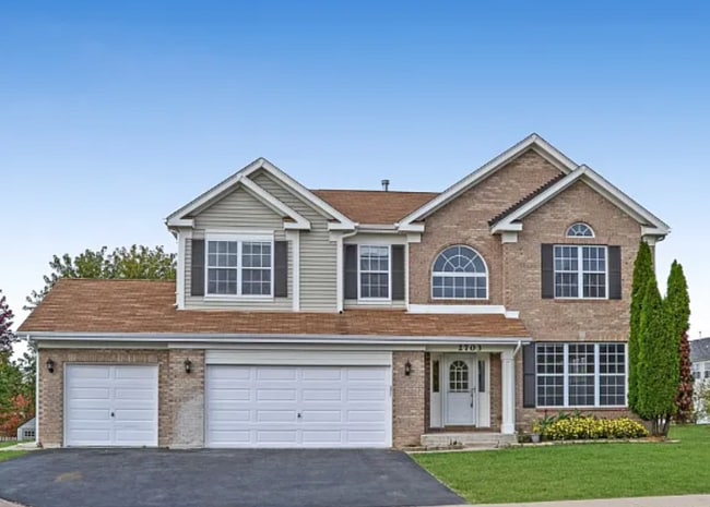 Building Photo - 2703 Parker Ln