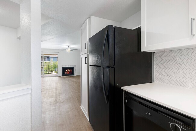 Mia LXMI Westchase West photo'
