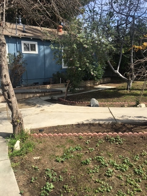 Foto del edificio - 5729 Bertrand Ave