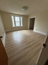 Building Photo - 105 Orange St