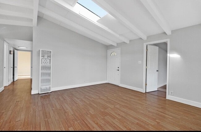 Building Photo - 3BD/2BA Single-Family Hayward Home for Rent 2 min From Ruus Elementary!