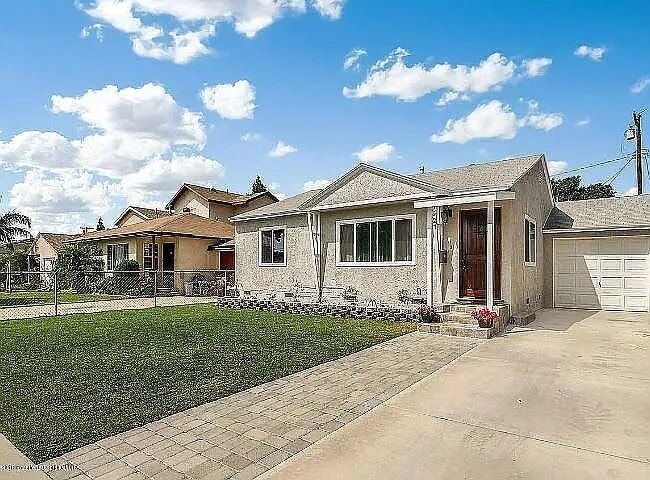 Photo - 13927 Leibacher Ave House