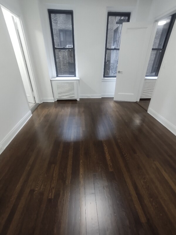 Foto del edificio - E. 46th St, Lexington Ave