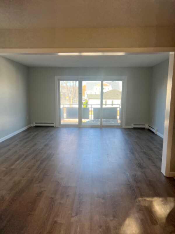 Building Photo - 39 Wigwam Ave