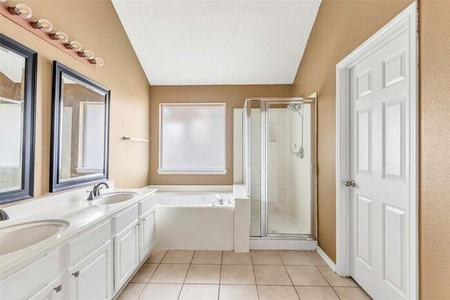 Foto del edificio - 18542 Blanca Springs Court