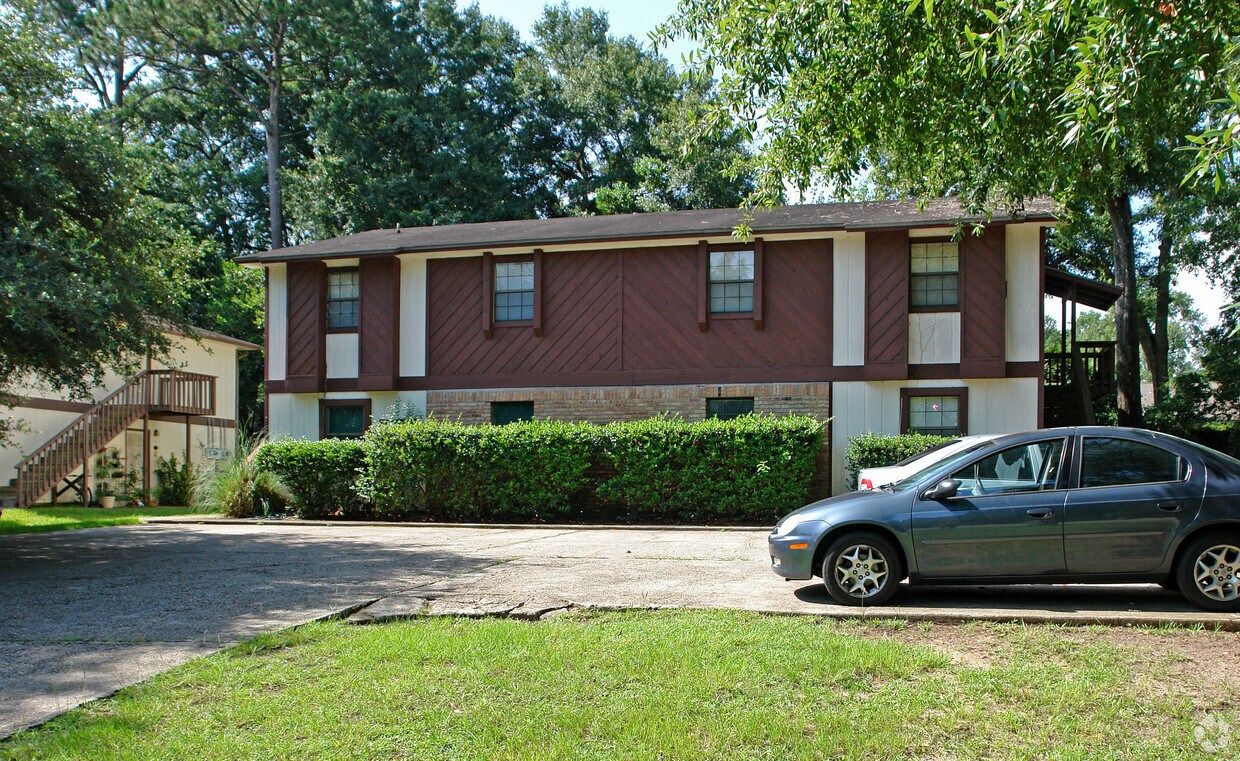 2135 Corinne St, Tallahassee, FL 32308 Apartments in Tallahassee, FL
