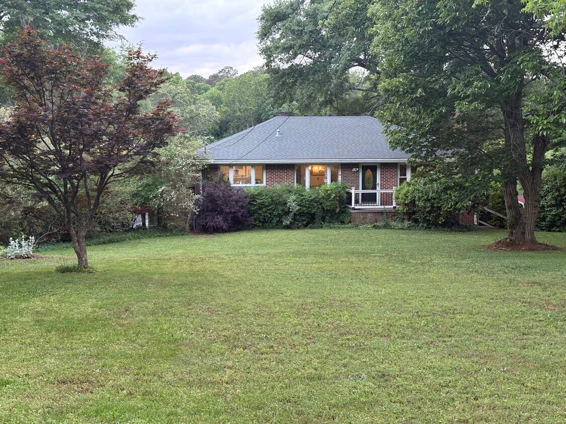 Foto principal - 2942 Old Norcross Rd