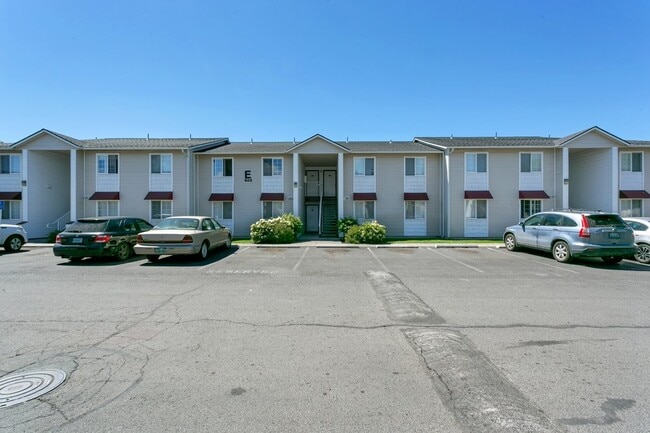 Building Photo - Cedarwest Apartments