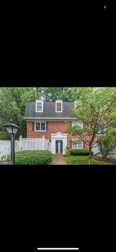 Photo - 4659 28th Rd S (Arlington, VA)