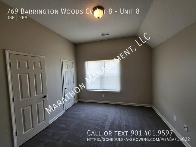 Building Photo - Newly remodeled!