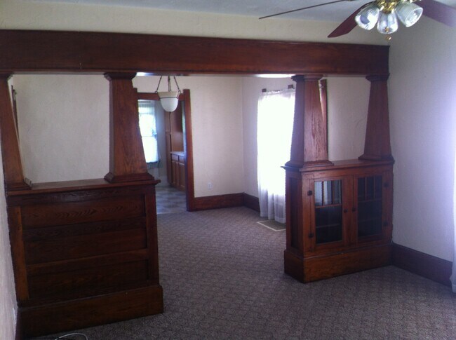 Foto del edificio - 616 W Forest St