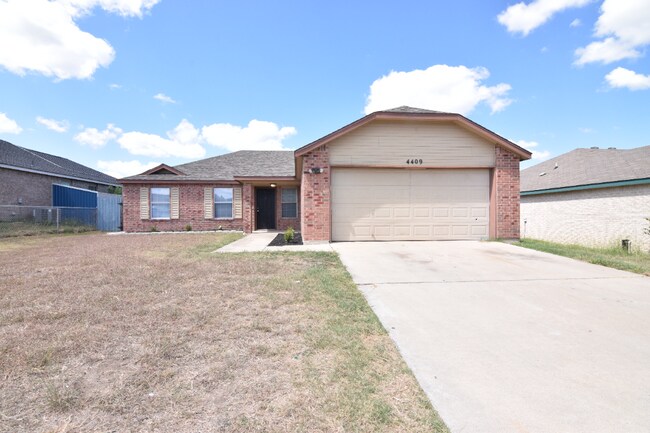 Building Photo - 4409 Jake Spoon Dr