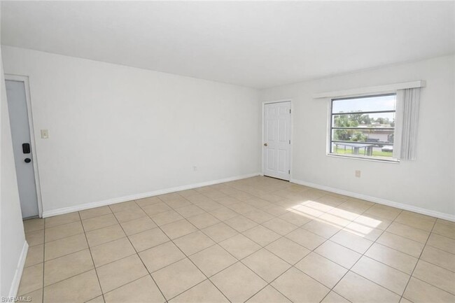 Foto del edificio - 2828 Jackson St