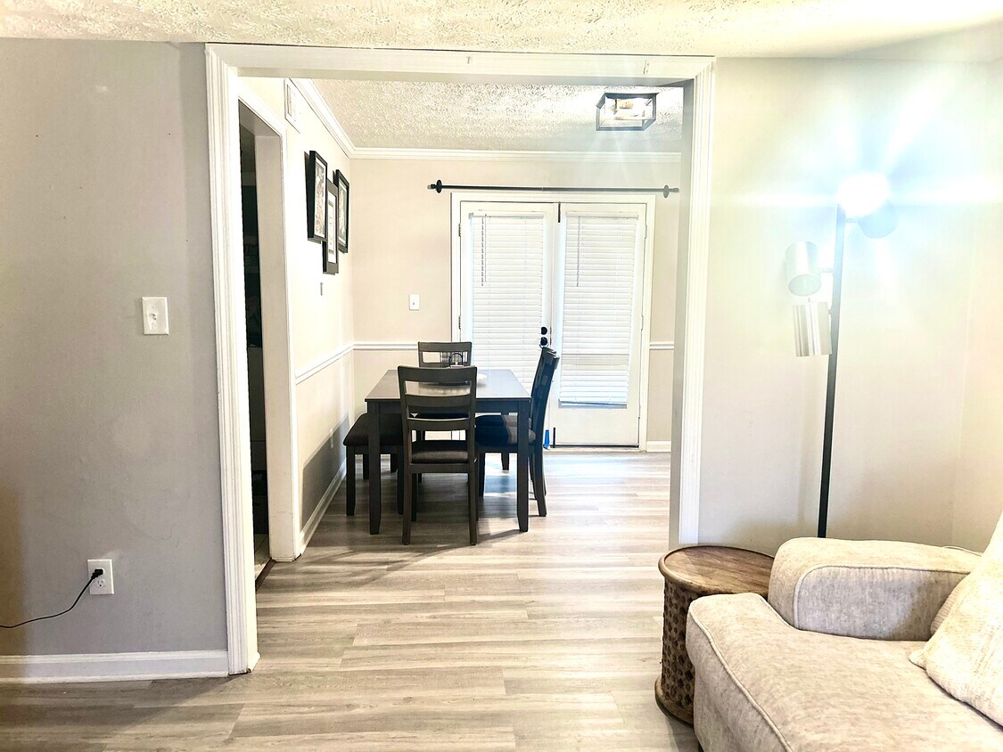 Foto principal - 5004 Meadow Ln