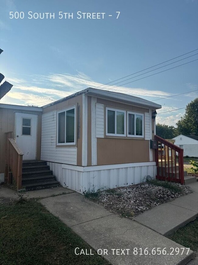 Building Photo - 500 S 5th St