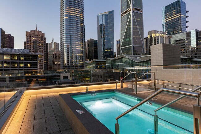 Foto del edificio - 500 Folsom