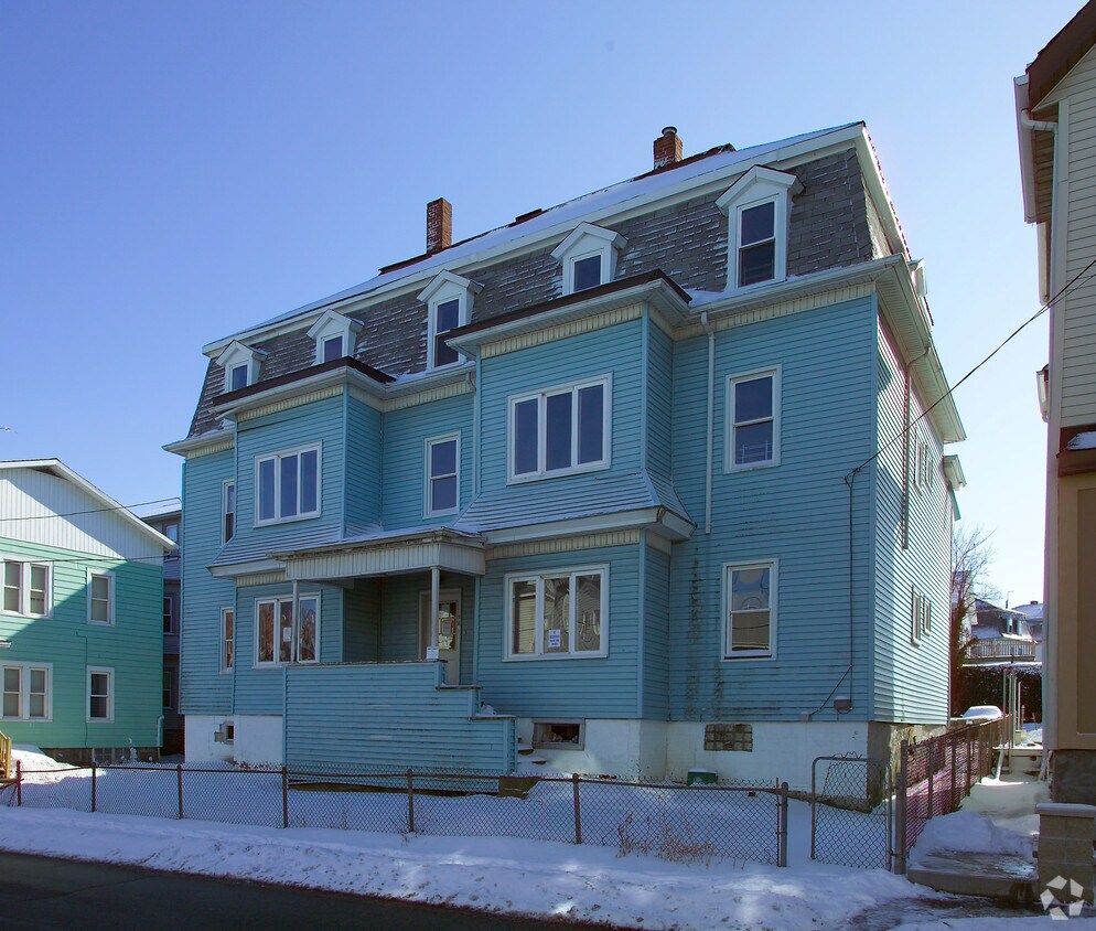 Primary Photo - 57 Lyon St