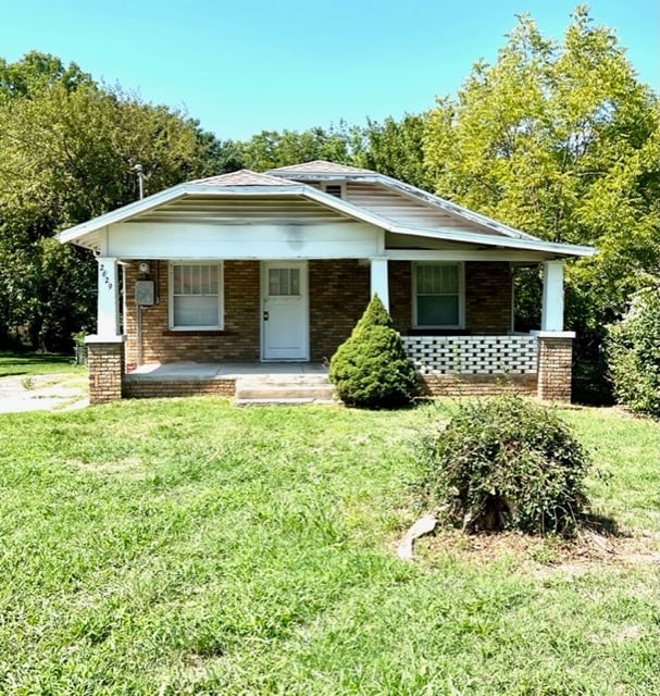 2629 N. National - Front - 2629 N National Ave