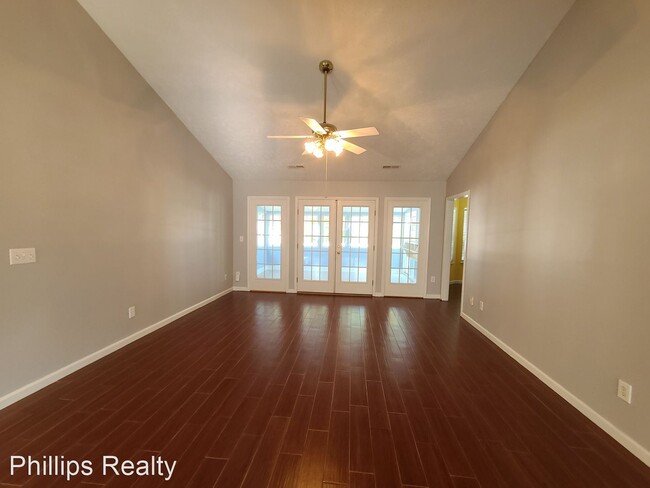 Building Photo - 3 br, 2 bath House - 579 Bridgeport Drive