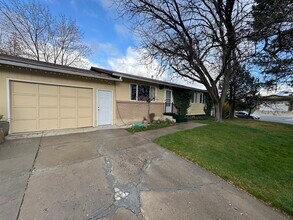 Building Photo - 891 N 300 W