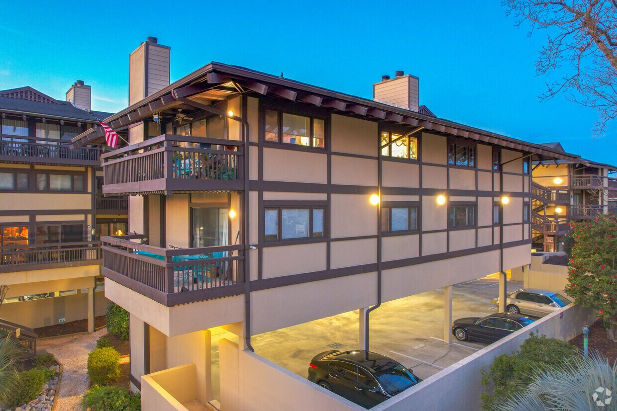 Foto principal - 6813 Porcher Dr