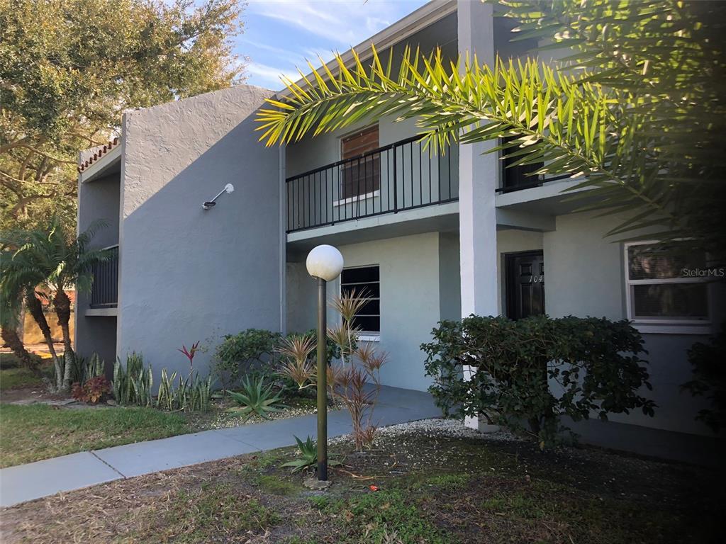 Primary Photo - 2835 Somerset Park Dr