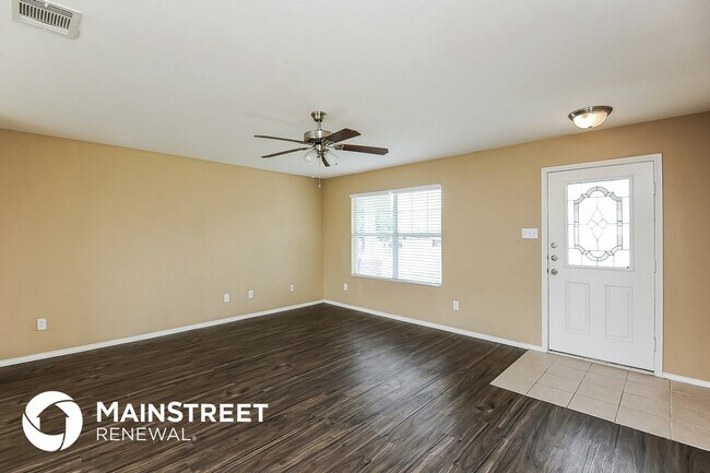 Building Photo - 1700 Village Park Trail