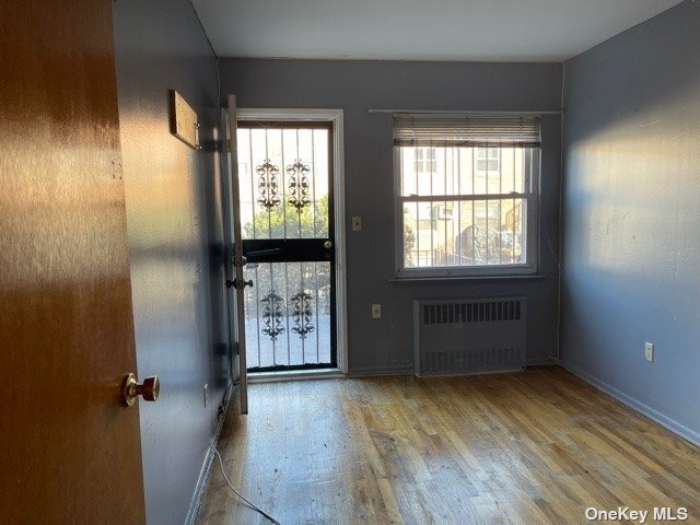 Foto del edificio - 31-21-31-73 73rd St