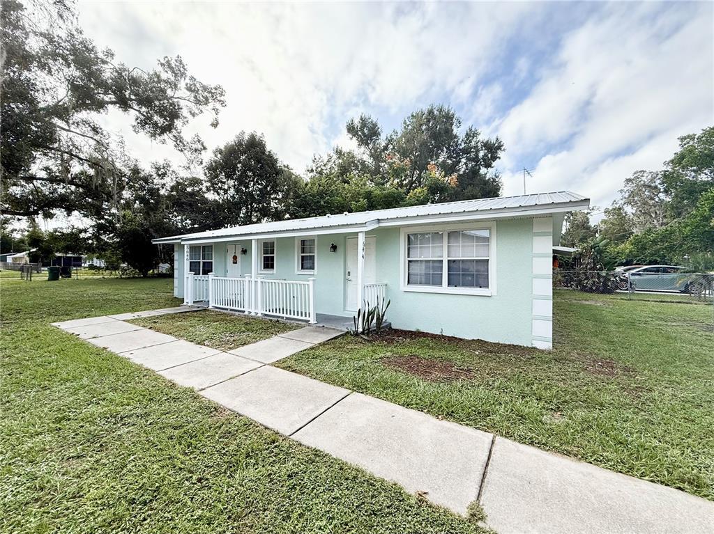 Foto principal - 5644 18th St