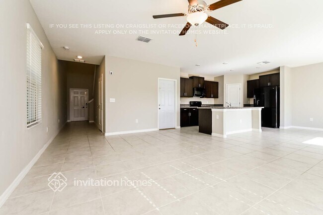 Building Photo - 7255 King Crk Dr