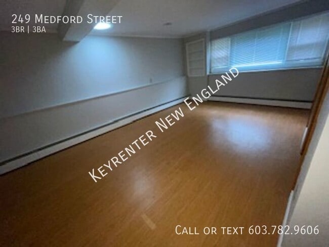 Foto del edificio - 249 Medford St