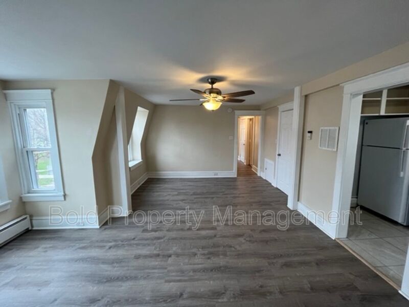 50 N 11th St Unit 5, Reading, PA 19601 Condo for Rent in Reading, PA