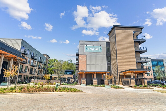 Trailside NoDa apartments — community photo - Trailside NoDa
