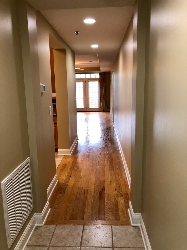 Hall - 401 S Main St