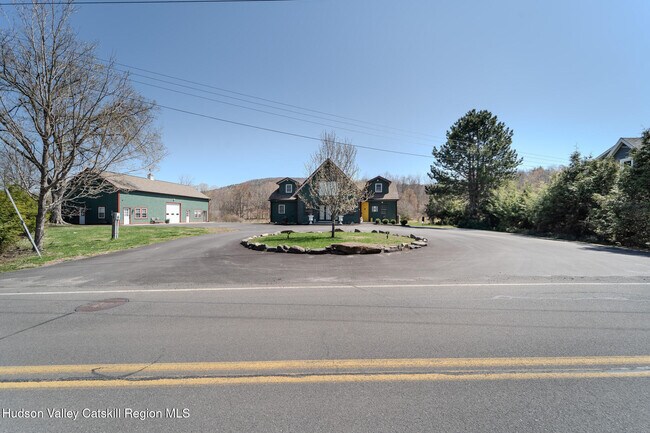 Foto del edificio - 52 Co Rd 65A