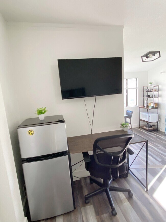 Foto del edificio - 416 N Lee Ave