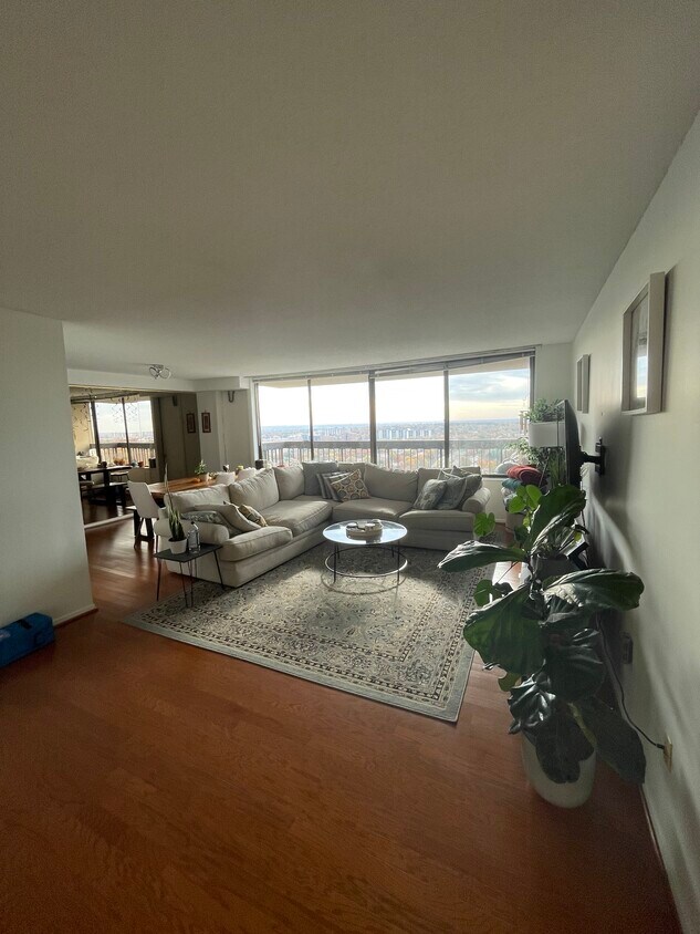 3705 S Mason Dr Unit 2314S, Baileys Crossroads, VA 22041 Condo