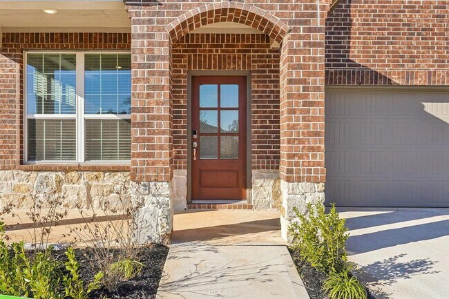 Foto del edificio - 14230 Rolling Pastures Dr