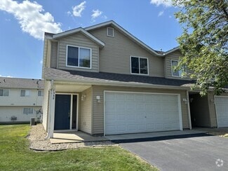 Building Photo - 1349 Willow Trail