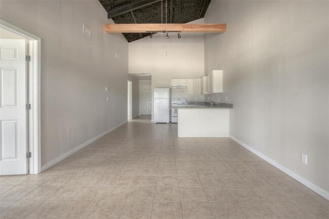 Building Photo - 875 FM 1696
