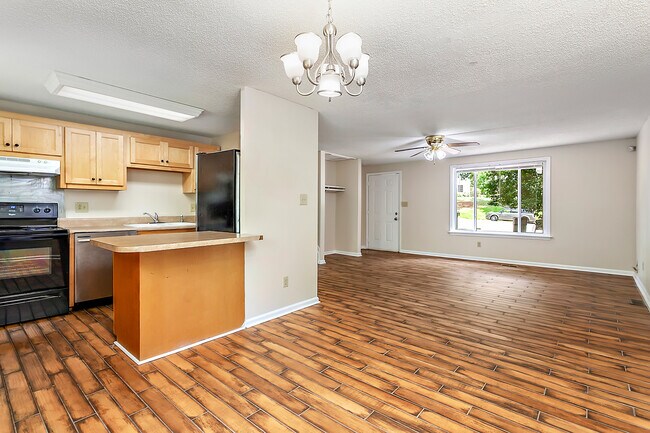 Foto del edificio - 1204 Ogden Pl