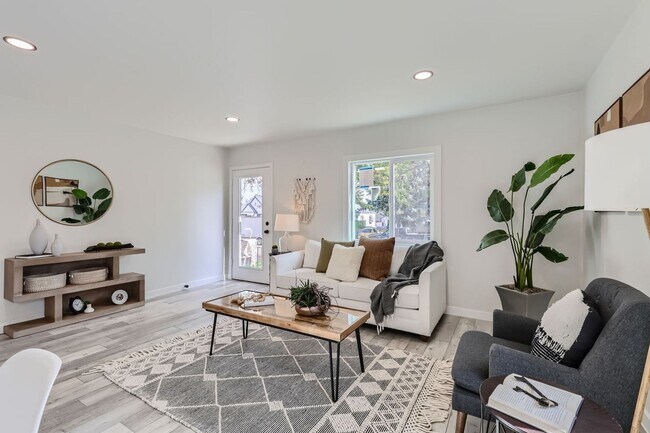 Building Photo - 3711 S Sherman St