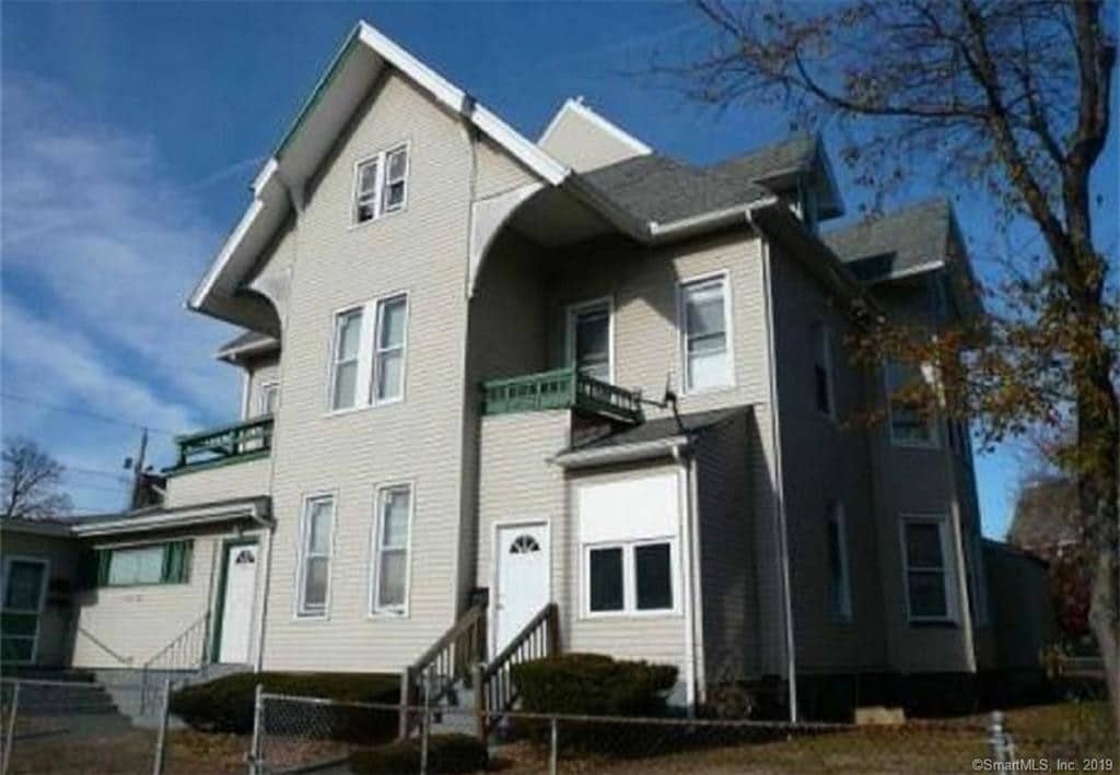 950 State St Unit 2, Bridgeport, CT 06605 Apartment for Rent in