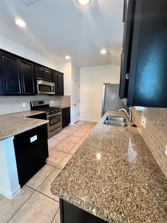 Foto del edificio - 104 Cypress Bend Ct