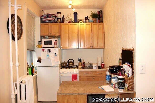 Foto del edificio - 72 Revere St