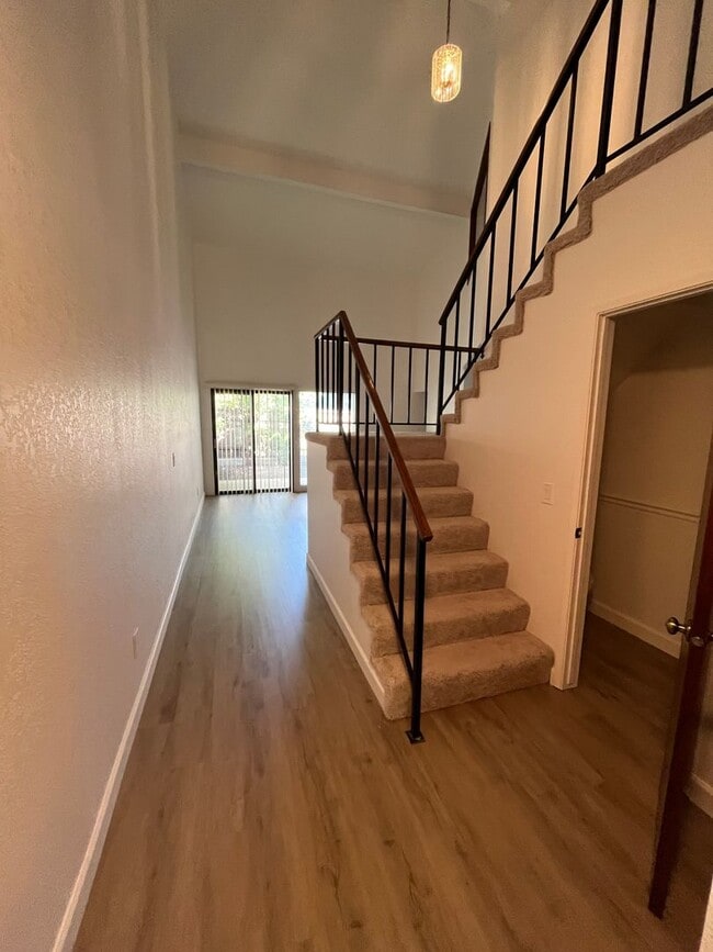 Building Photo - North Merced Condo Coming Soon!
