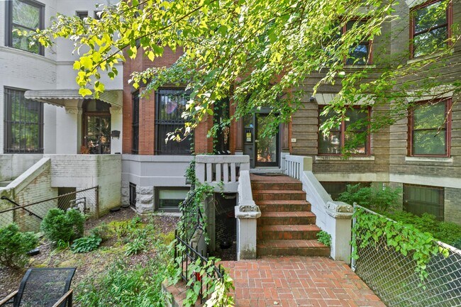 Foto del edificio - 1312 Euclid St NW