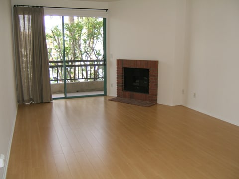 Building Photo - 11660 Mayfield Ave