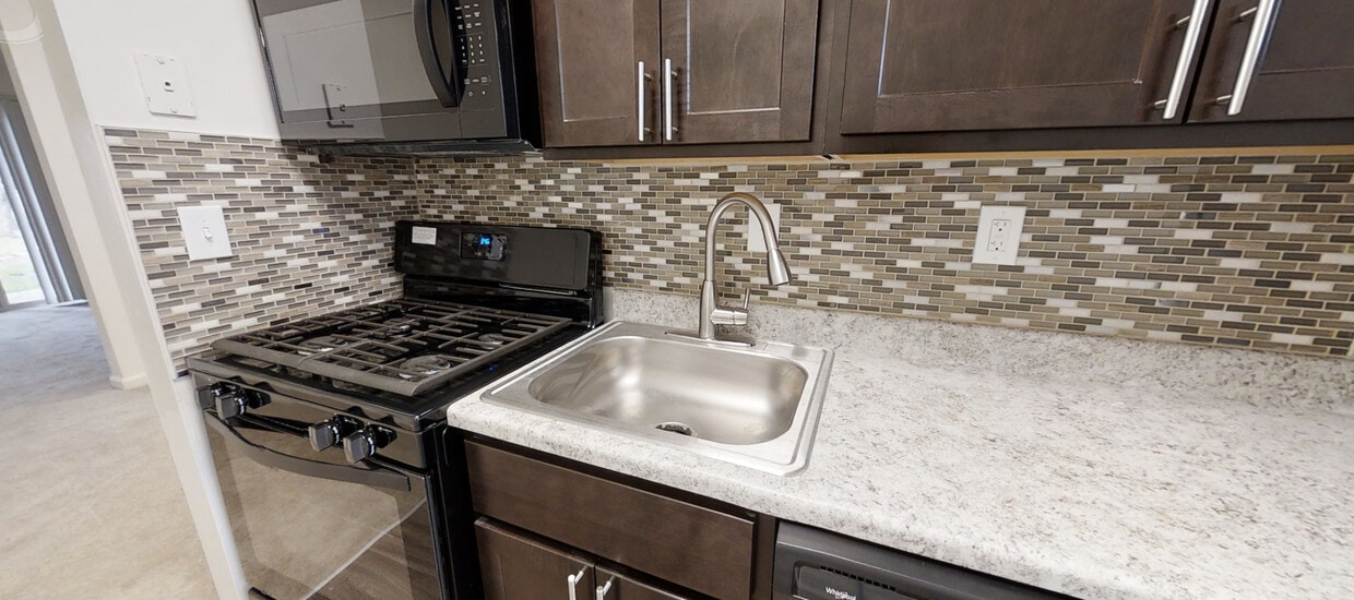 Photo - Briarwood Apartments and Townhomes