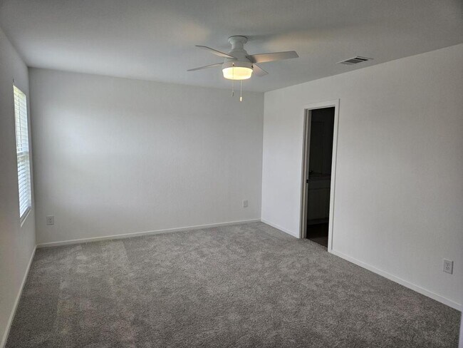 Foto del edificio - 10710 Ellerston Rd
